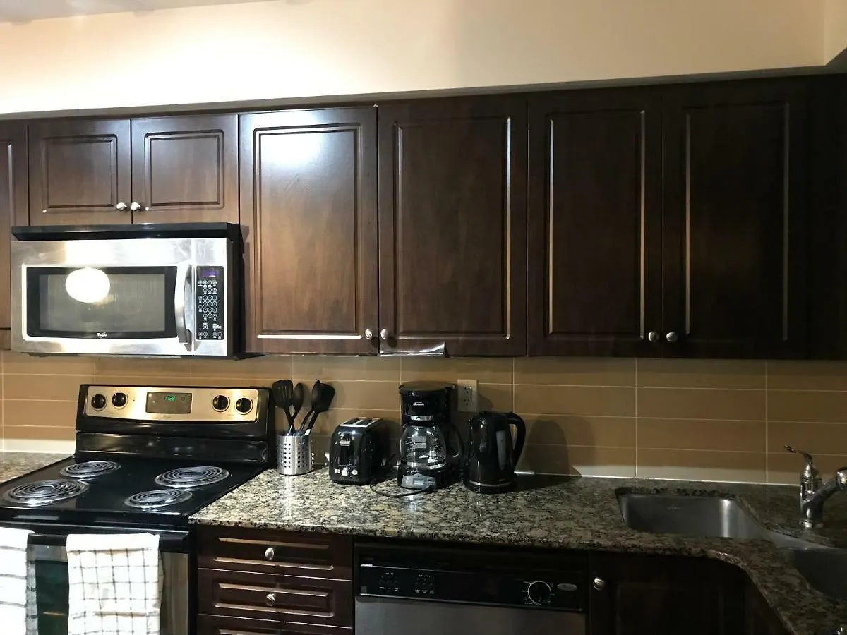 Appartement Toronto Downtown 2 Bedroom Families Only Sleeps 5