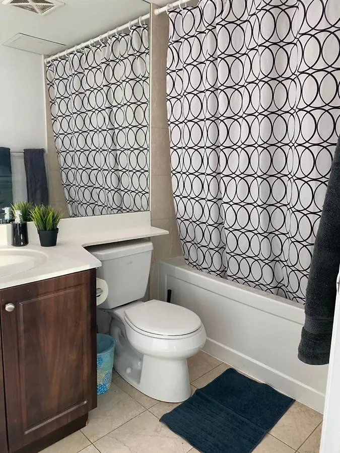 Toronto Downtown 2 Bedroom Families Only Sleeps 5 Kanada