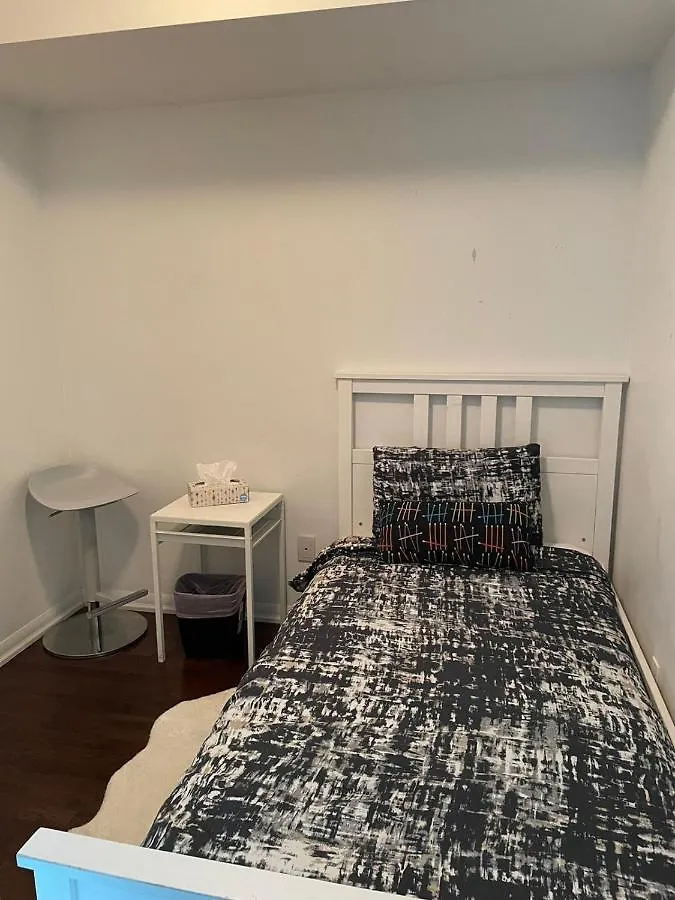 Lägenhet Toronto Downtown 2 Bedroom Families Only Sleeps 5 Kanada