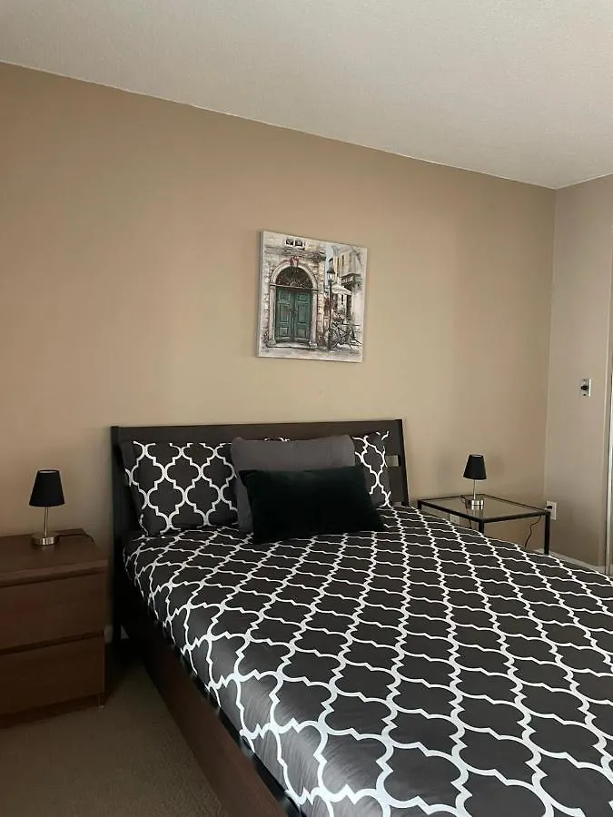 Toronto Downtown 2 Bedroom Families Only Sleeps 5 Lägenhet