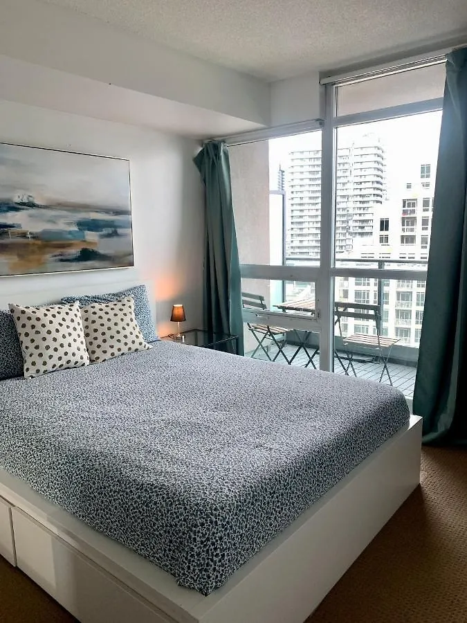Lägenhet Toronto Downtown 2 Bedroom Families Only Sleeps 5